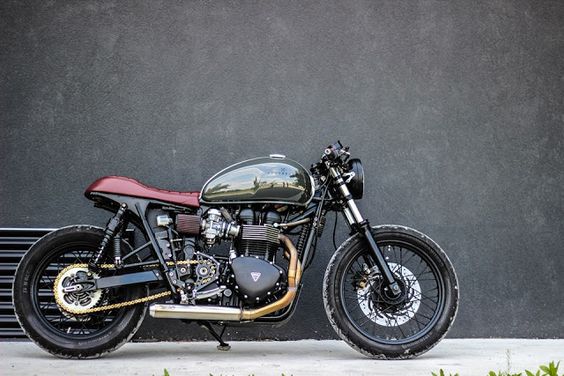 Triumph Bonneville Cafe Racer 2012 By Purebreed Cycles #motorcycles #caferacer #motos | 