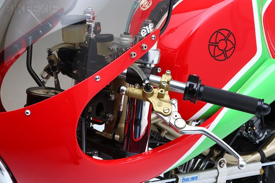 Walt Siegl builds the world's best Ducati cafe racers.