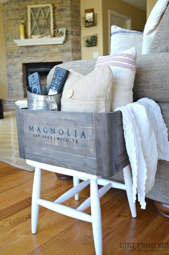 5 Ways to Style a Wooden Living Room Farmhouse Cubby