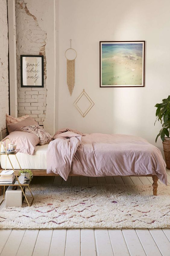 Bedroom with pink bedding and exposed brick (good vibes only print - sea photograph - fringe wall hanging) Follow Gravity Home: Blog - Instagram - Pinterest - Bloglovin