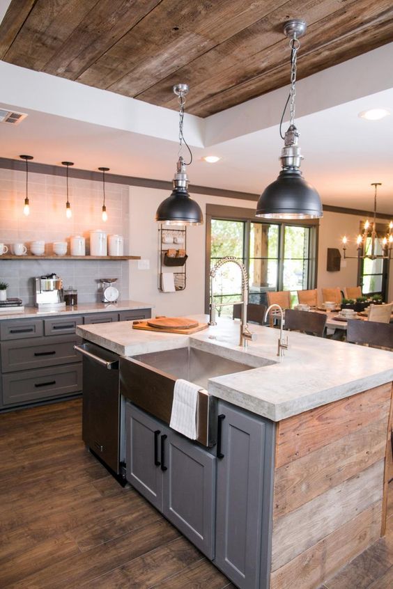 Chip and Joanna Gaines help a Waco native, moving back home from New York, find and fix up a lakefront home to create a bachelor pad with a masculine feel as well as a touch of class.