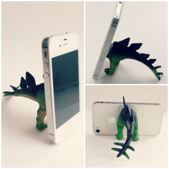 : MAKE: Dino iPhone Tripod