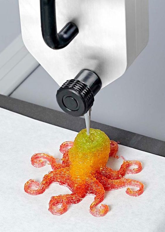 German candy company Katjes unveiled the first ever 3D printer for gummies at the Café Grün-Ohr in Berlin
