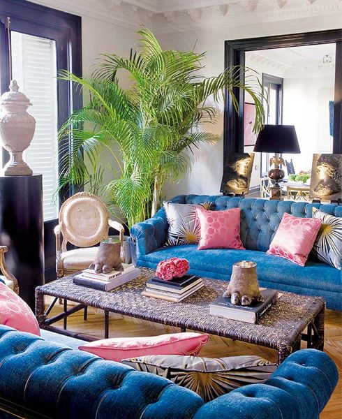LiveLaughDecorate: A Love Affair with the Tufted Sofa