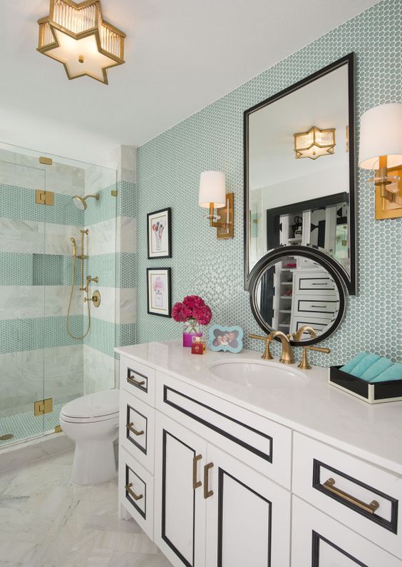 LOVE this aqua & gold bathroom design!!