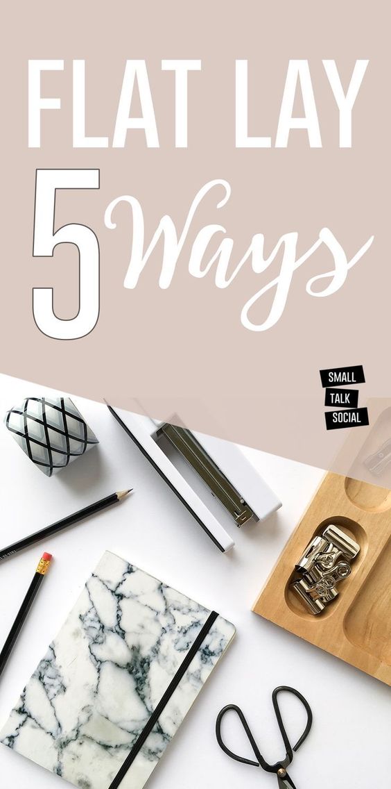 Master the flat lay photo for Instagram with these five different ways! | blog photography tips | Photo styling tips for your 
