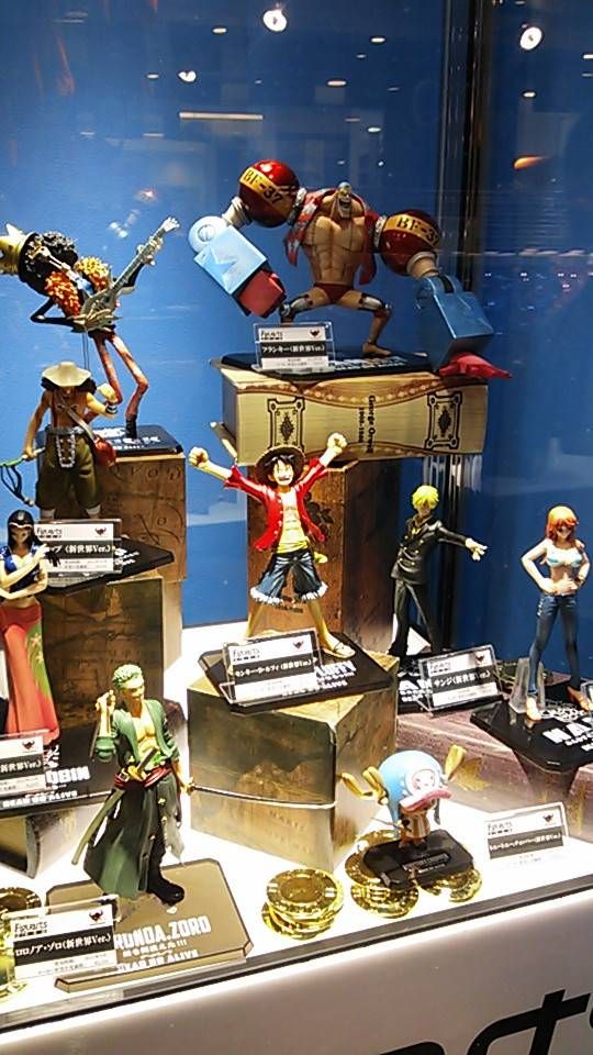 One Piece Mugiwara Store in Tokyo Inside Look
