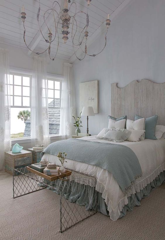 Pale Seagreen and Driftwood Hues in this Dreamy Beach House Bedroom