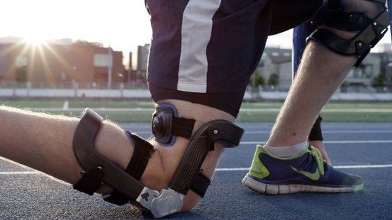Performance Boosting, Injury Preventing Bionic Knee Brace (December 2015)