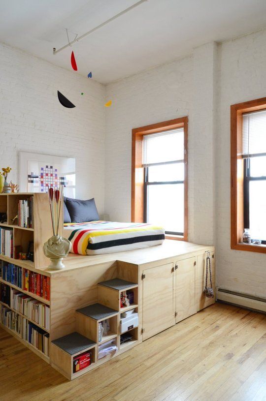 Sharing a Studio:  How A Brooklyn Couple Makes it Work in a Small Space | Apartment Therapy