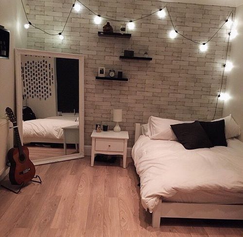 tumblr bedrooms — dormtrends: Beautiful Dorm room!