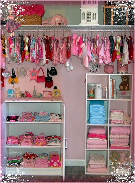 Wow look at Little Paris Noel's closet