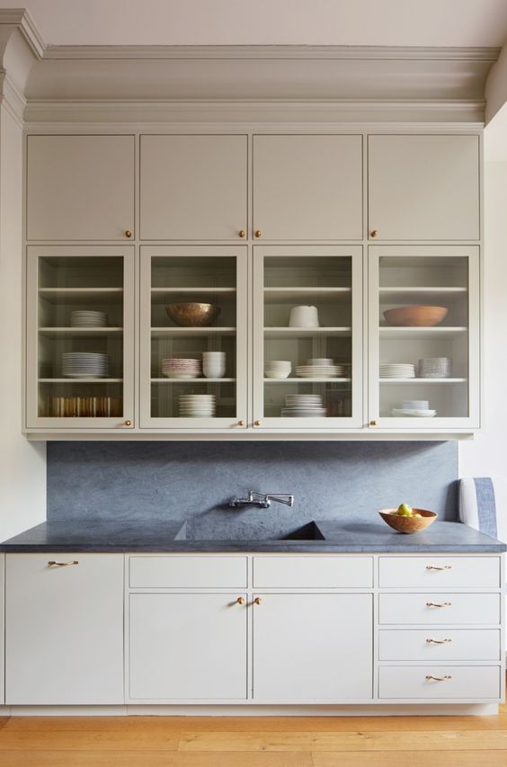 Drew-Lang-Carroll-Gardens, simple flat panel cabinetry
