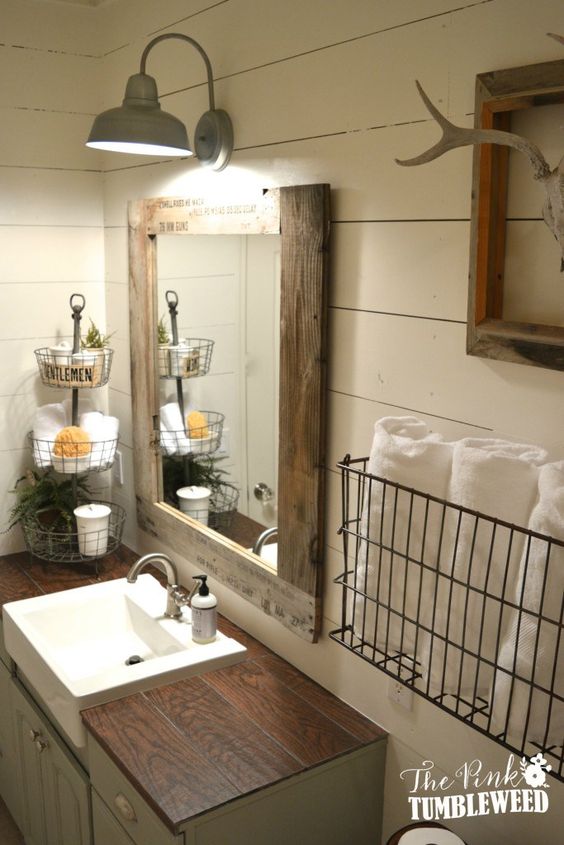Farmhouse Bathroom