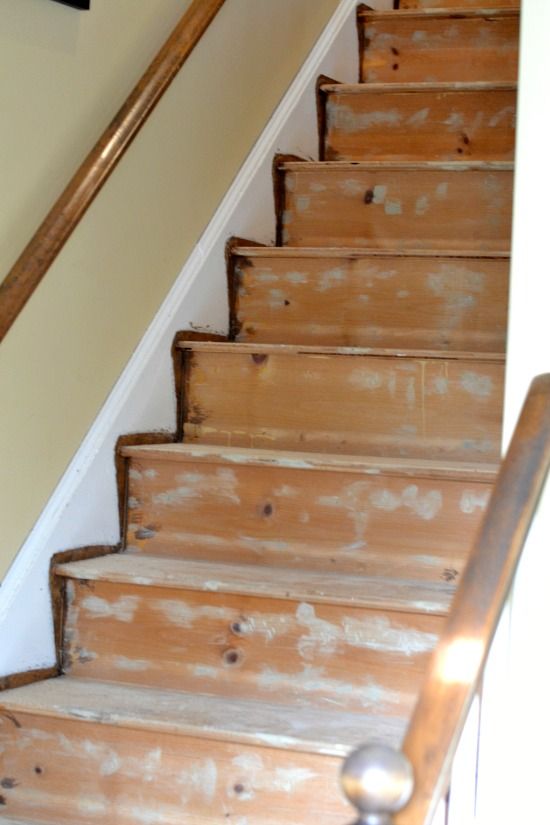 How to Remove Carpet from Stairs and Paint Them