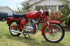 1960 Moto Guzzi Lodola