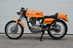 1971 Ducati 450 Mk3 Desmo L Side