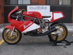 1988 Ducati F1 750 Cafe Racer.