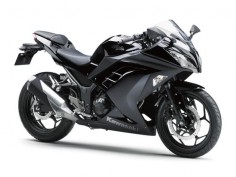 2013 Kawasaki Ninja  find this bike so sexy and I hate motorcycles haha