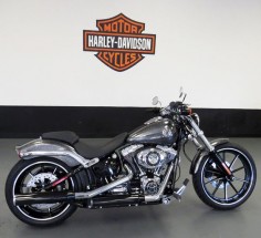 2014 Harley-Davidson® FXSB - Softail® Breakout® Stock: 0885457 | Bartels' Harley-Davidson®