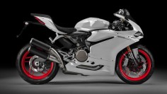 2016 Ducati 959 Panigale: Bigger Motor For Better Emissions