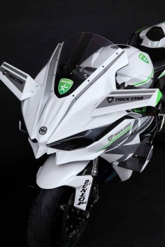 2016 Kawasaki Ninja H2R in White Livery Is the Queen of Supercharged Ice |
