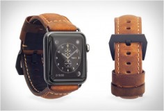 APPLE WATCH LEATHER STRAP | BY NOMAD