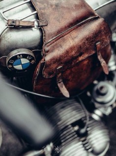 BMW / BIKE SHED - EXHIBITION PARIS 2015 GRIZZLY RIDE OUT - SOUTHSIDERS / © Laurent Nivalle / 