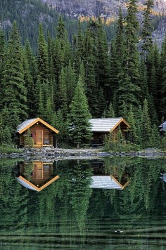 Cabins in Yoho National Park, Lake OHara, British Columbia, Canada