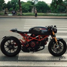 @Cafe Racer by CAFE RACER  #caferacergram #caferacer #caferacers | Nguyễn Nam's Ducati Monster 1000 Cafe Racer