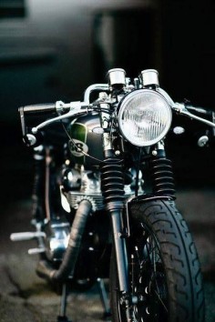 Cafe Racer #motorcycles #caferacer #motos | 