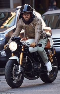 Cruise control! The 38-year-old and father-to-be Ryan Reynolds jumped behind the wheel of his motorcycle and enjoyed a leisurely spin