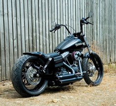 Custom Harley Street Bob, Voodoo Fender, LOW BOB | Rocket Bobs