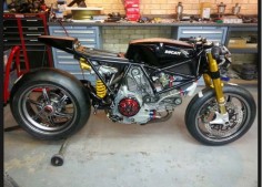 Ducati 1123cr Cafe Racer by James Compton Customs #motorcycles #caferacer #motos | 
