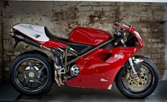 Ducati 996SPS.