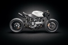 Ducati Custom Café Fighter on Behance