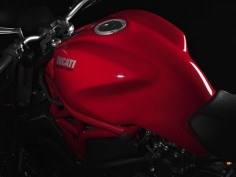 Ducati Monster 821: 