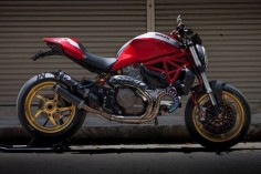 Ducati Monster 821 Special | Cabeça Motorizada