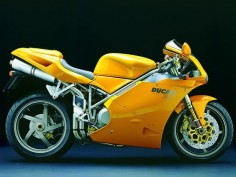 Ducati Superbike 748S (2002) -   Hersteller:	Ducati Land:	 Baujahr:	2002 Typ ():	 Modell-Code:	 :	 Leistung:	97 PS (71 kW) Hubraum:	748 ccm Max. Speed:	240 km/h Aufrufe:	 Bike-ID:	414
