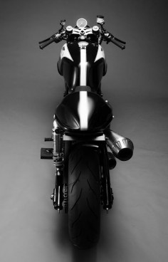Elegant #Ducati Sport 1000 Cafe Racer by Motomo-d #motorcycles #caferacer | 