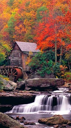 Glade Creek Grist Mill at Babcock State Park in Fayette County, West Virginia • photo: David Schultz on Flickr