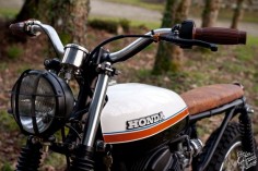 Honda cb 125 1980 cafe racer - Sur Les Chapeaux De Roues vintage bike