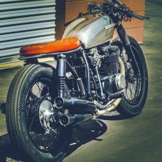 Honda CB550F 1975 Cafe Racer by Thirteen And Company #motorcycles #caferacer #motos | 