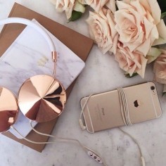 I'm seriously IN LOVE with rose gold! ♥
