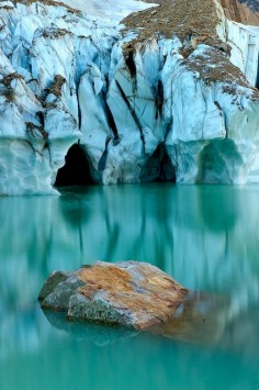 Jasper Glacier National Park - Angel Glacier - Alberta - Canada - WOW