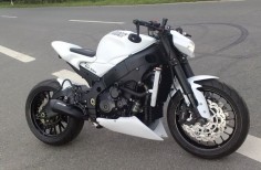 Just like a spoilt child! - Suzuki GSX-R 1000 "White Shorty " by Bad-Bikes - via Racing Cafe'
