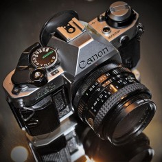 Kamera analog pertama ane. Canon AE-1 Program.