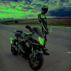 #kawasaki#ninja#sportbike#motogp#moto#motorcycle#motorace#motodrift#honda#bmw#ducati#mvagusta#Yamaha#suzuki#gsxr#ktm#predator#600#750#1000#rr#ss#cbr#h#2#r#life#lifestyle#motostyle#exhaust by moto_srs
