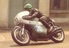 Kel Carruthers at the 1970 Isle of Man TT