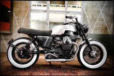 Limited Bobber based on #MotoGuzzi V7, by BAAK Motocyclettes.